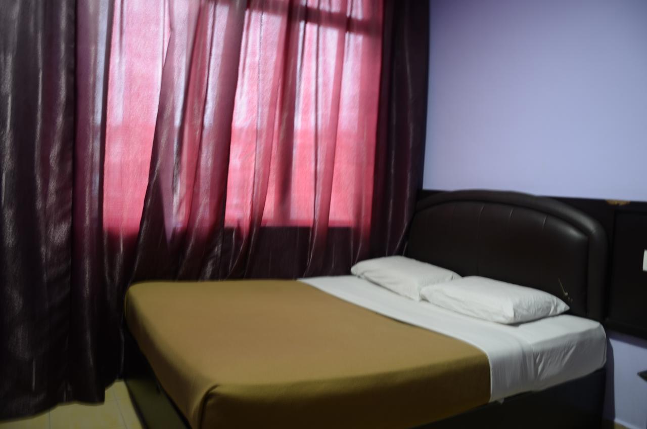 The Uni Garden Hotel Skudai Exterior foto